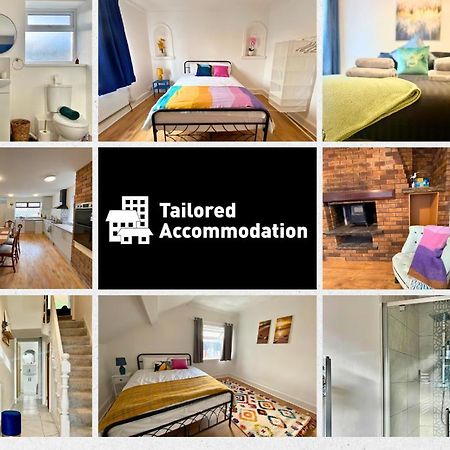 4-Bedroom Home - Perfect For Those Working In Bridgend - By Tailored Accommodation Extérieur photo